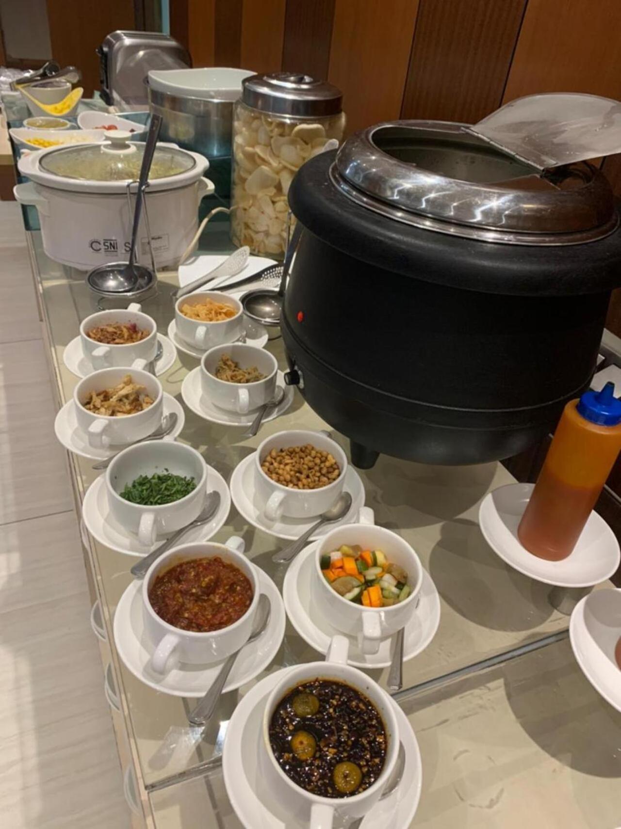 V Hotel Tebet Τζακάρτα Εξωτερικό φωτογραφία