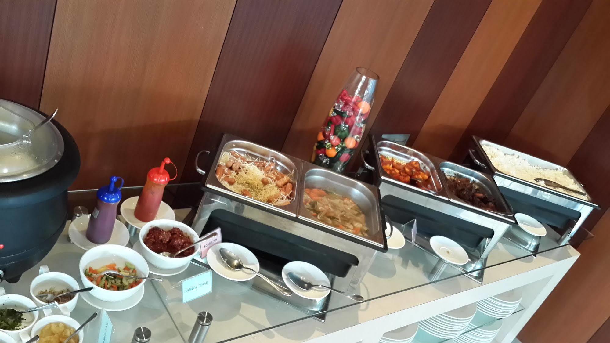 V Hotel Tebet Τζακάρτα Εξωτερικό φωτογραφία
